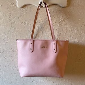 Light pink Coach Tote